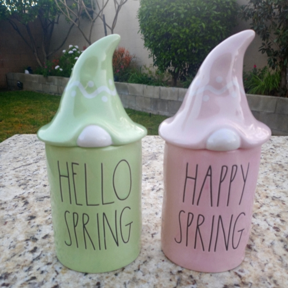 Rae dunn gnome candles
